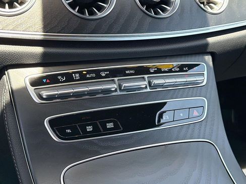 Used 2023 Mercedes-Benz E 450 Cabriolet image 11