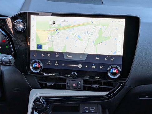 Used 2022 Lexus NX 350h AWD image 19