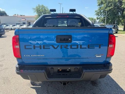Used 2022 Chevrolet Colorado ZR2 w/ ZR2 Dusk Special Edition AWD/4WD image 8