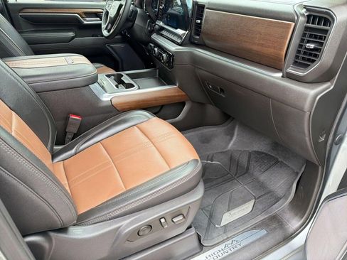 Certified 2024 Chevrolet Silverado 2500 High Country w/ Technology Package image 31