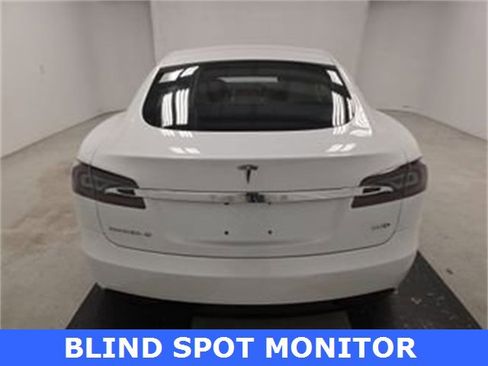 Used 2017 Tesla Model S 90D image 4
