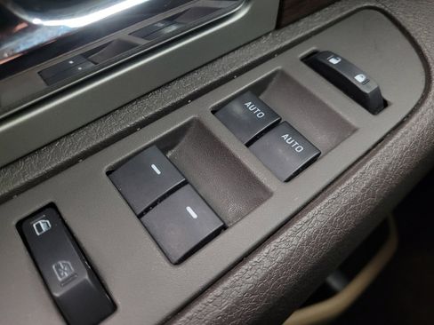 Used 2013 Ford F150 Lariat w/ Luxury Equipment Group image 27