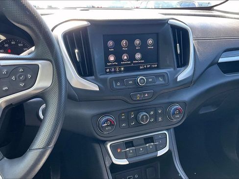 Used 2024 GMC Terrain SLE w/ Driver Convenience Package AWD/4WD image 8