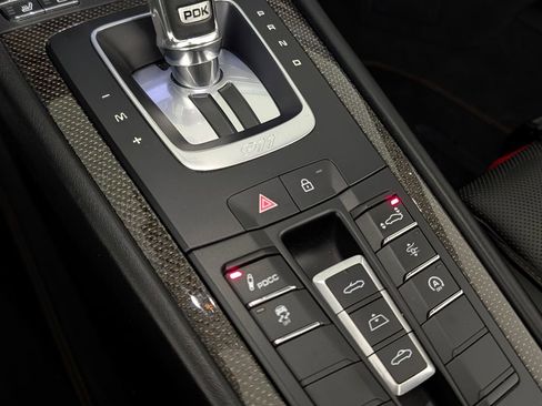 Used 2019 Porsche 911 Turbo S image 33