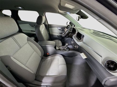 Used 2022 Chevrolet Blazer LT image 20