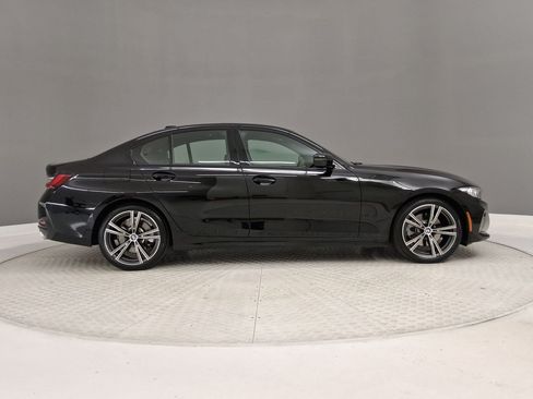 Certified 2023 BMW 330i Sedan w/ Convenience Package RWD image 6