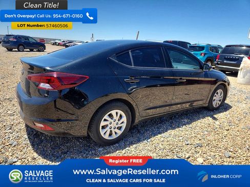 Used 2019 Hyundai Elantra SE FWD image 4