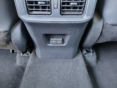 Used 2024 Toyota RAV4 Adventure AWD/4WD image 9
