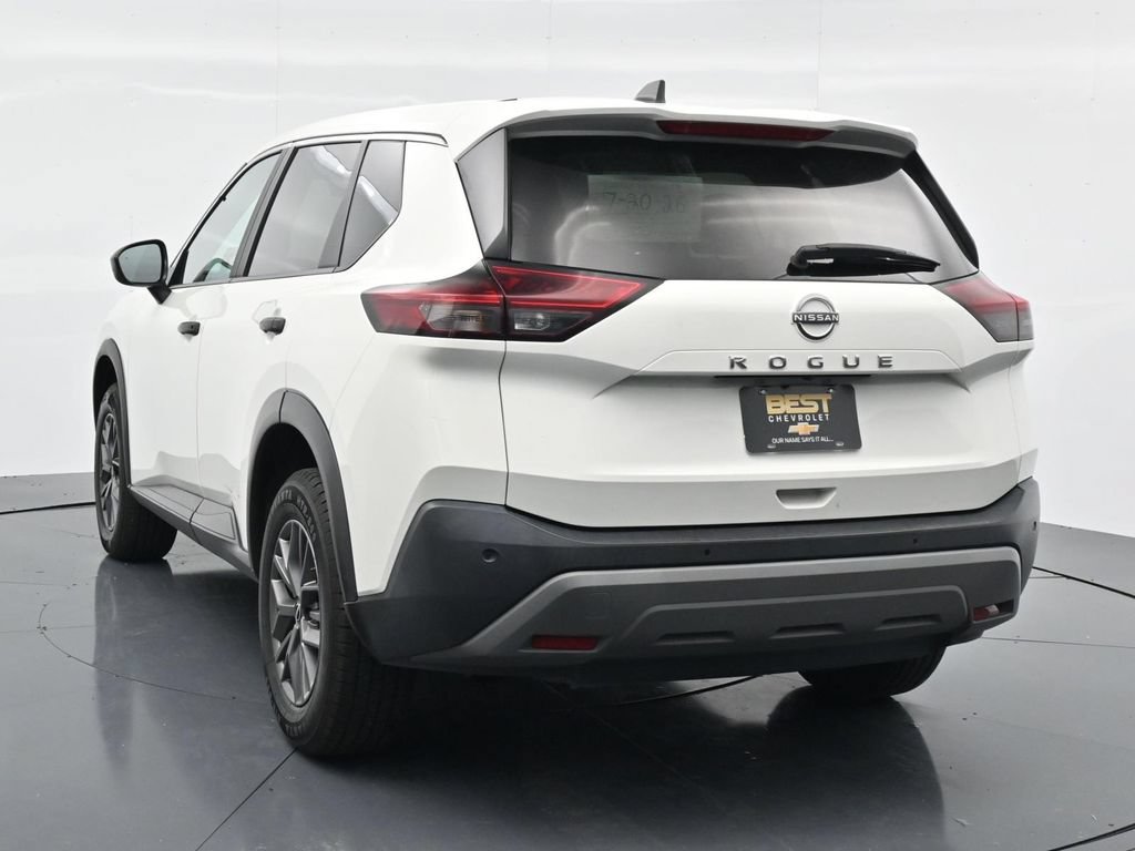 Used 2023 Nissan Rogue S FWD image 6