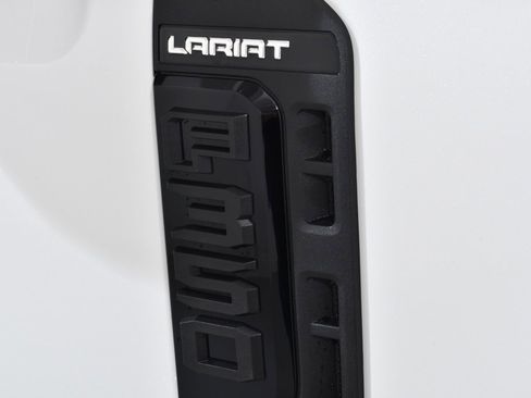New 2026 Ford F350 Lariat w/ Black Appearance Package image 21