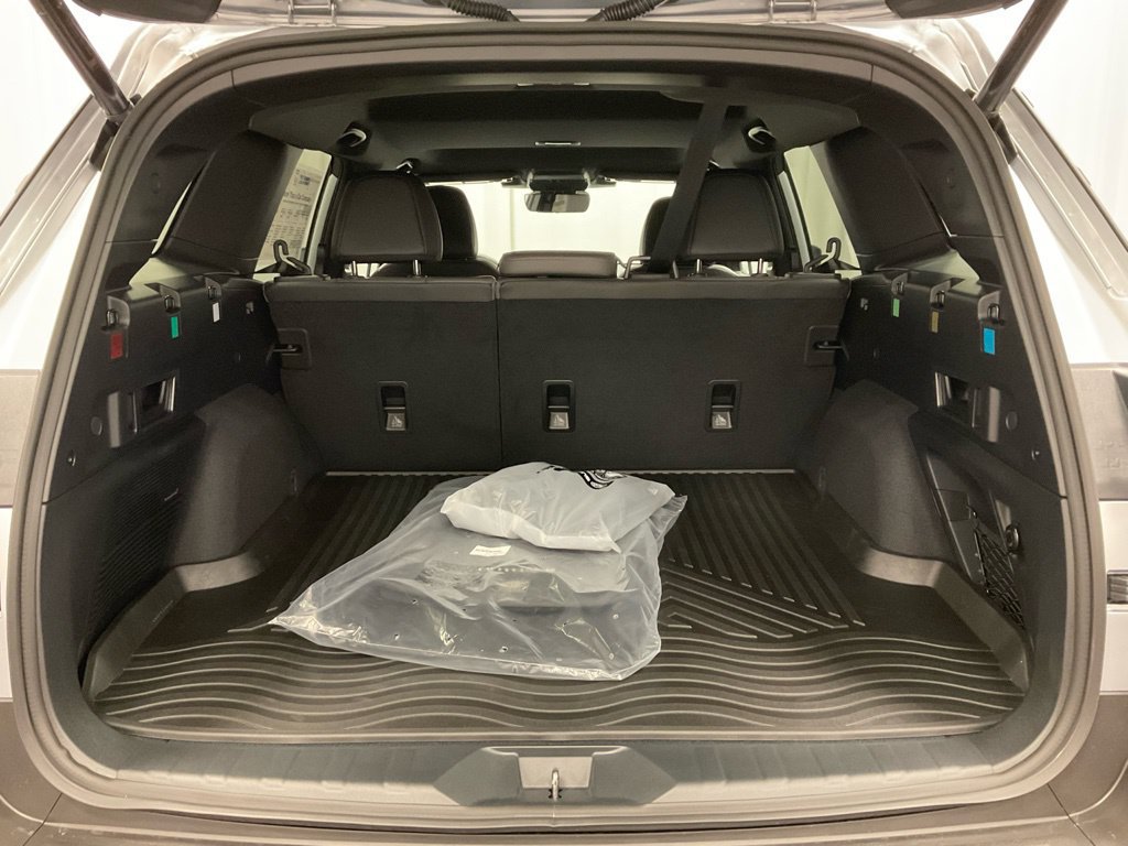 New 2026 Subaru Outback Limited XT w/ Premium/Limited Package 2 AWD/4WD image 36