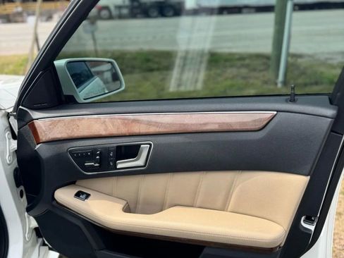 Used 2013 Mercedes-Benz E 350 4MATIC Sedan w/ Premium 1 Pkg image 14