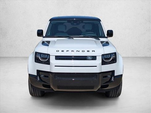 New 2026 Land Rover Defender 110 V8 image 6