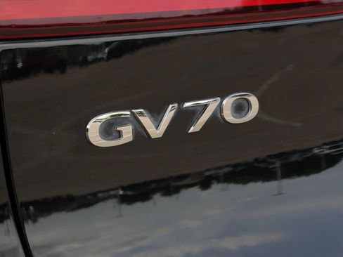 Used 2024 Genesis GV70 3.5T Sport w/ Sport Advanced Package AWD/4WD image 20