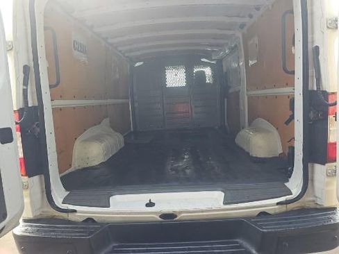 Used 2021 Nissan NV 1500 SV RWD image 5