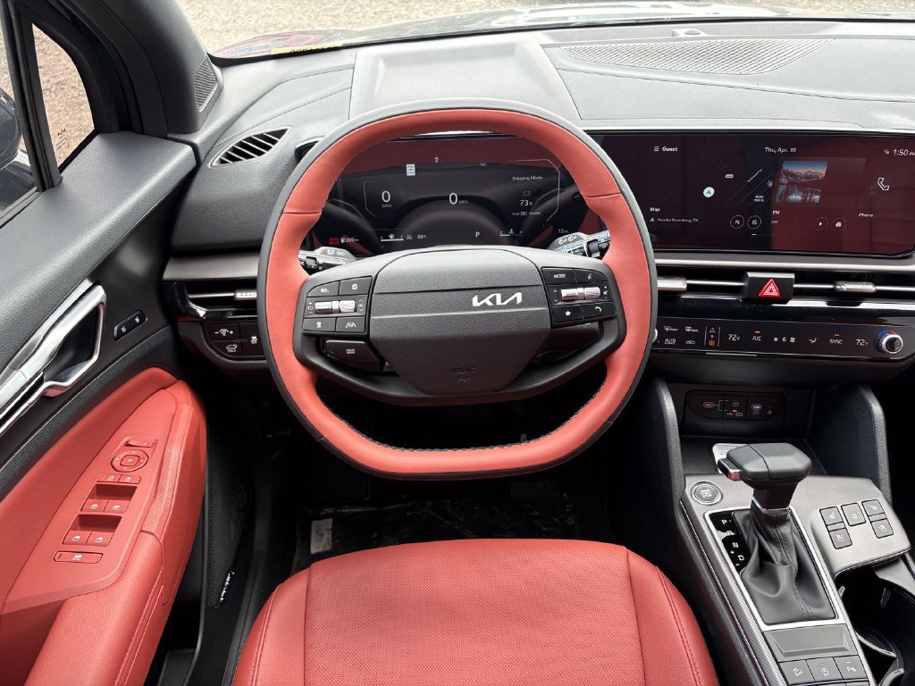 New 2026 Kia Sportage SX FWD image 17
