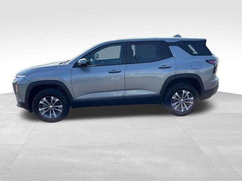 New 2026 Chevrolet Equinox LT AWD/4WD image 2