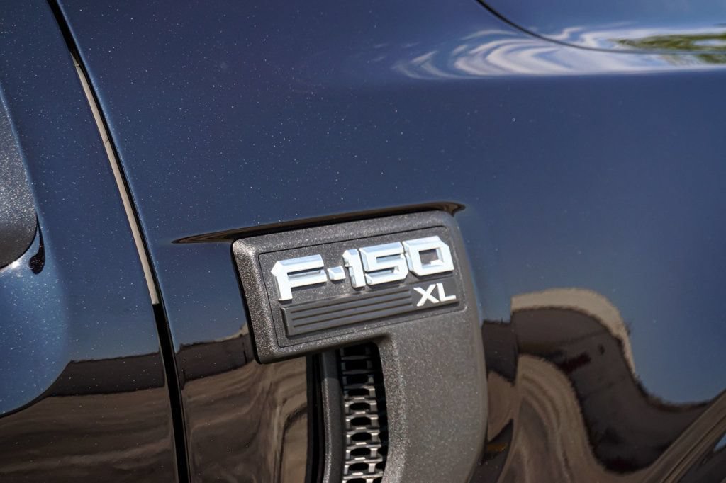 Used 2025 Ford F150 XL RWD image 36