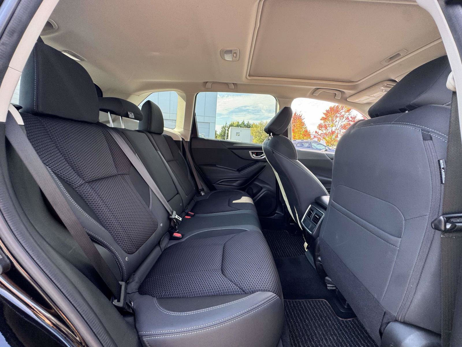 Used 2023 Subaru Forester Premium AWD/4WD image 11