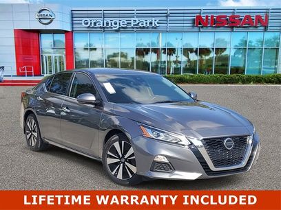 Used 2021 Nissan Altima 2.5 SV w/ SV Premium Package