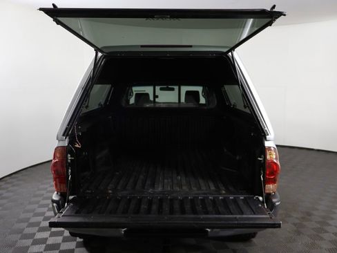 Used 2006 Toyota Tacoma PreRunner image 8