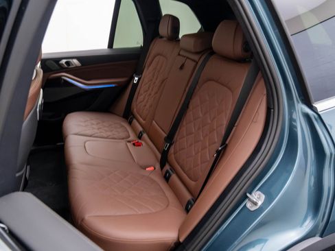 New 2026 BMW X5 xDrive50e image 18