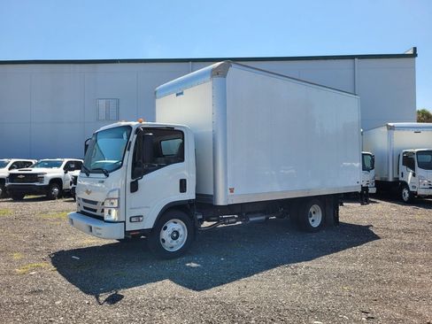 New 2025 Chevrolet Low Cab Forward 5500HG RWD image 4