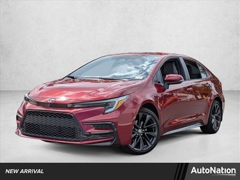 Used 2024 Toyota Corolla SE image 1