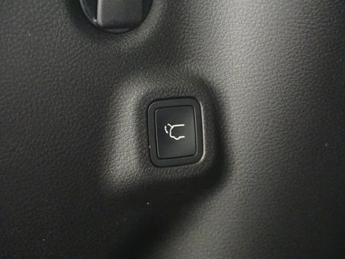 New 2026 Jeep Compass Limited image 27