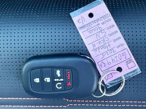 Used 2025 Honda CR-V Sport-L image 39