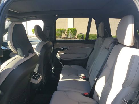 New 2026 Volvo XC90 B5 Core image 5