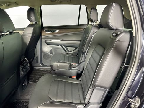 New 2026 Volkswagen Atlas SEL image 21