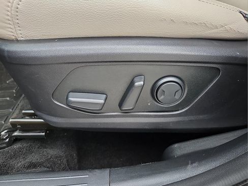 Used 2022 Hyundai Tucson SEL w/ Convenience Package FWD image 15