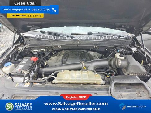 Used 2019 Ford Expedition XLT w/ Equipment Group 202A AWD/4WD image 16