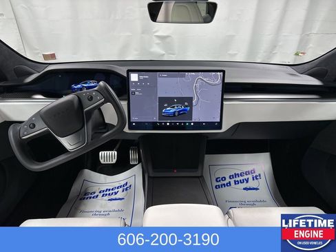 Used 2021 Tesla Model S Plaid image 13