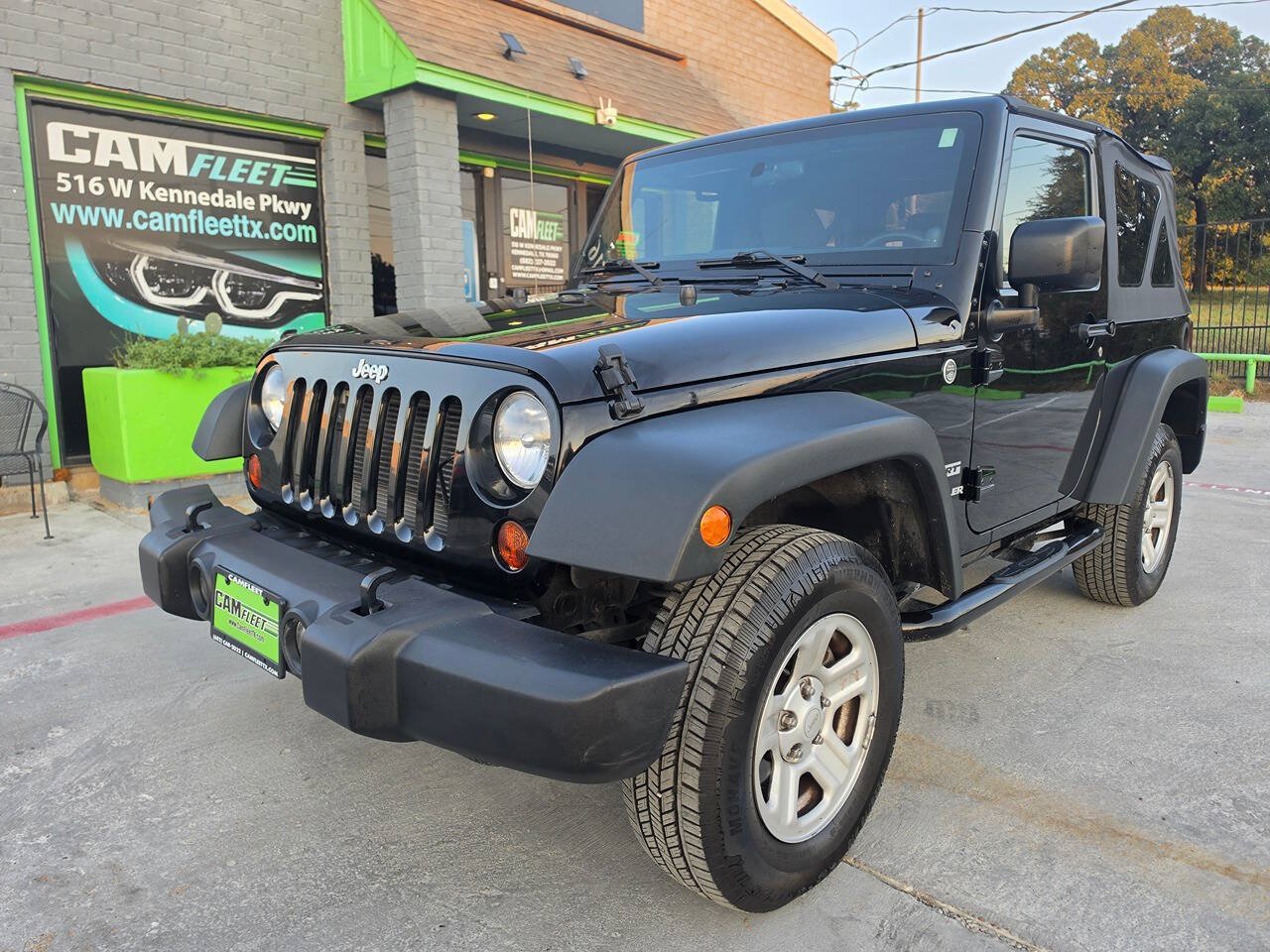Used 2013 Jeep Wrangler Sport AWD/4WD image 2