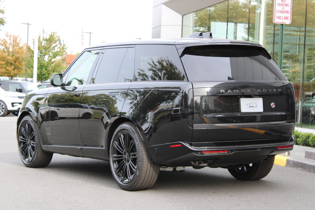 New 2027 Land Rover Range Rover SE AWD/4WD image 5