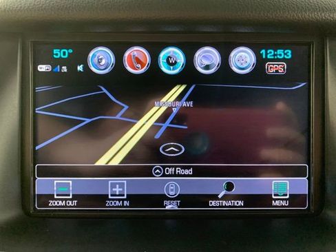 Used 2017 GMC Yukon SLT w/ Open Road Package AWD/4WD image 13