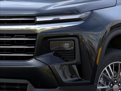 New 2026 Chevrolet Traverse LT w/ Driver Confidence Package FWD image 10