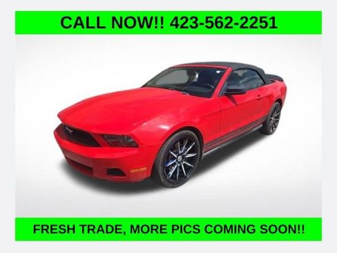 Used 2011 Ford Mustang Premium w/ 201A Rapid Spec Order Code RWD image 1