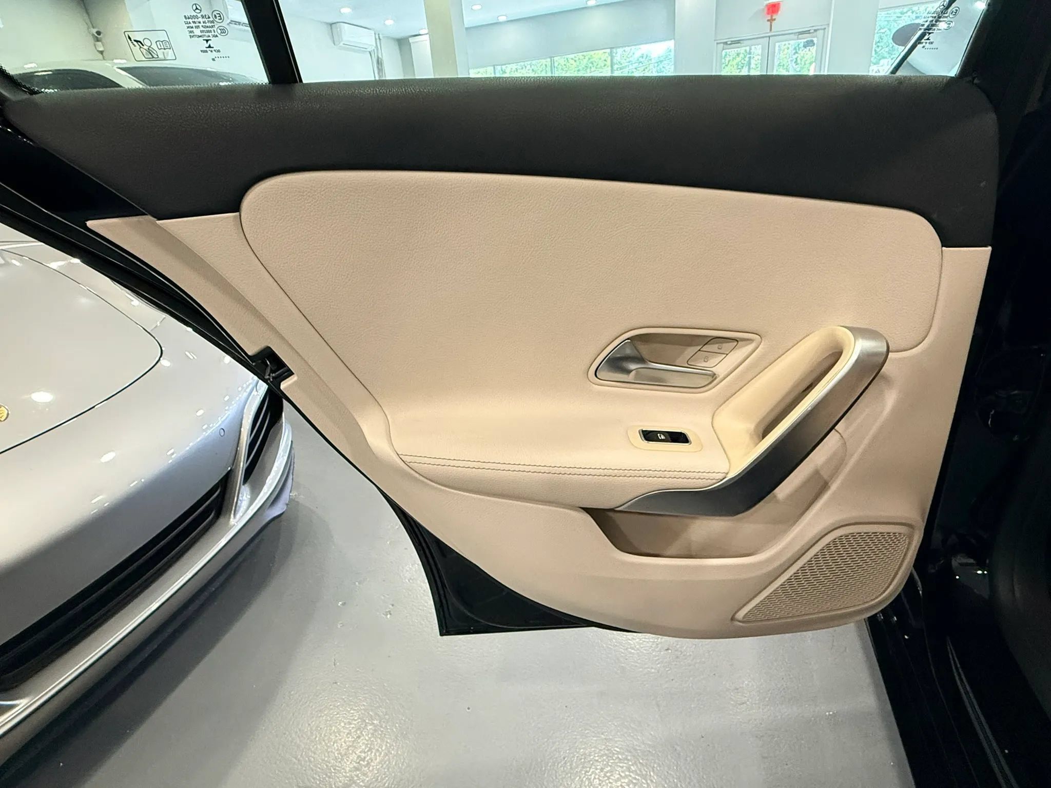 Used 2020 Mercedes-Benz A 220 image 33