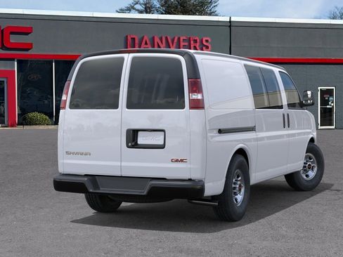 New 2026 GMC Savana 2500 RWD image 28