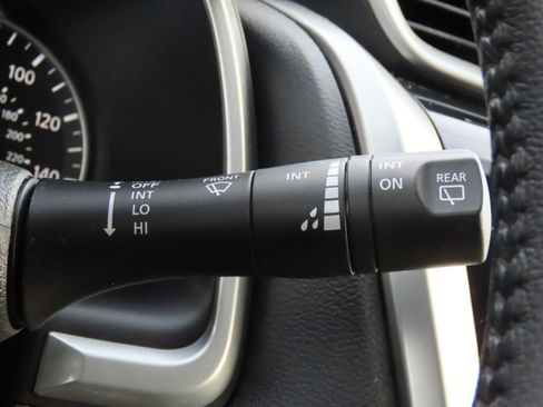 Used 2024 Nissan Murano SV w/ SV Midnight Edition Package image 36