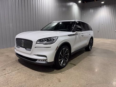 Used 2021 Lincoln Aviator Reserve w/ Equipment Group 202A AWD/4WD image 1