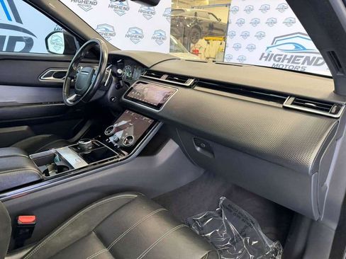 Used 2020 Land Rover Range Rover Velar R-Dynamic S image 30