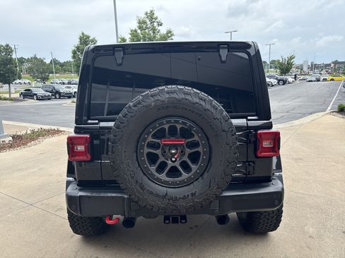 Used 2022 Jeep Wrangler Unlimited Rubicon w/ Steel Bumper Group AWD/4WD image 9