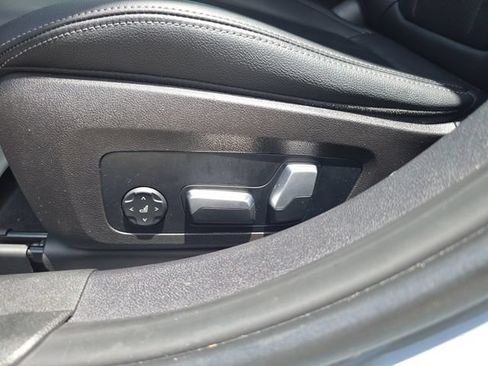 Used 2023 BMW M340i w/ Driving Assistance Package RWD image 16