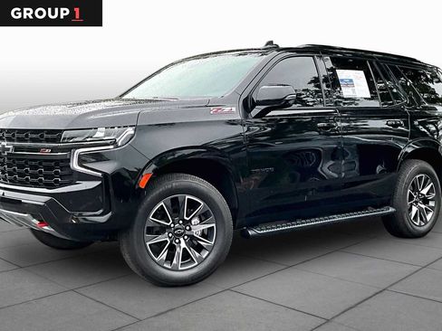 Used 2021 Chevrolet Tahoe Z71 w/ Z71 Signature Package AWD/4WD image 1