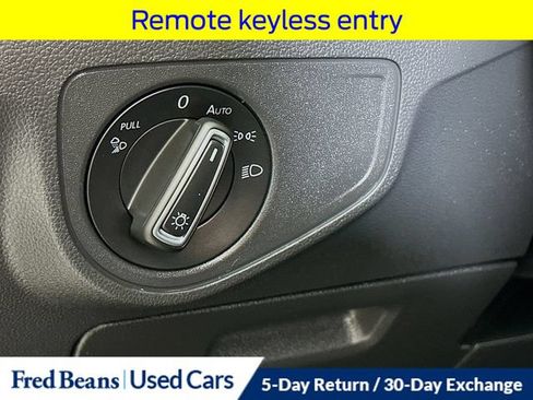 Used 2023 Volkswagen Atlas SE AWD/4WD image 13