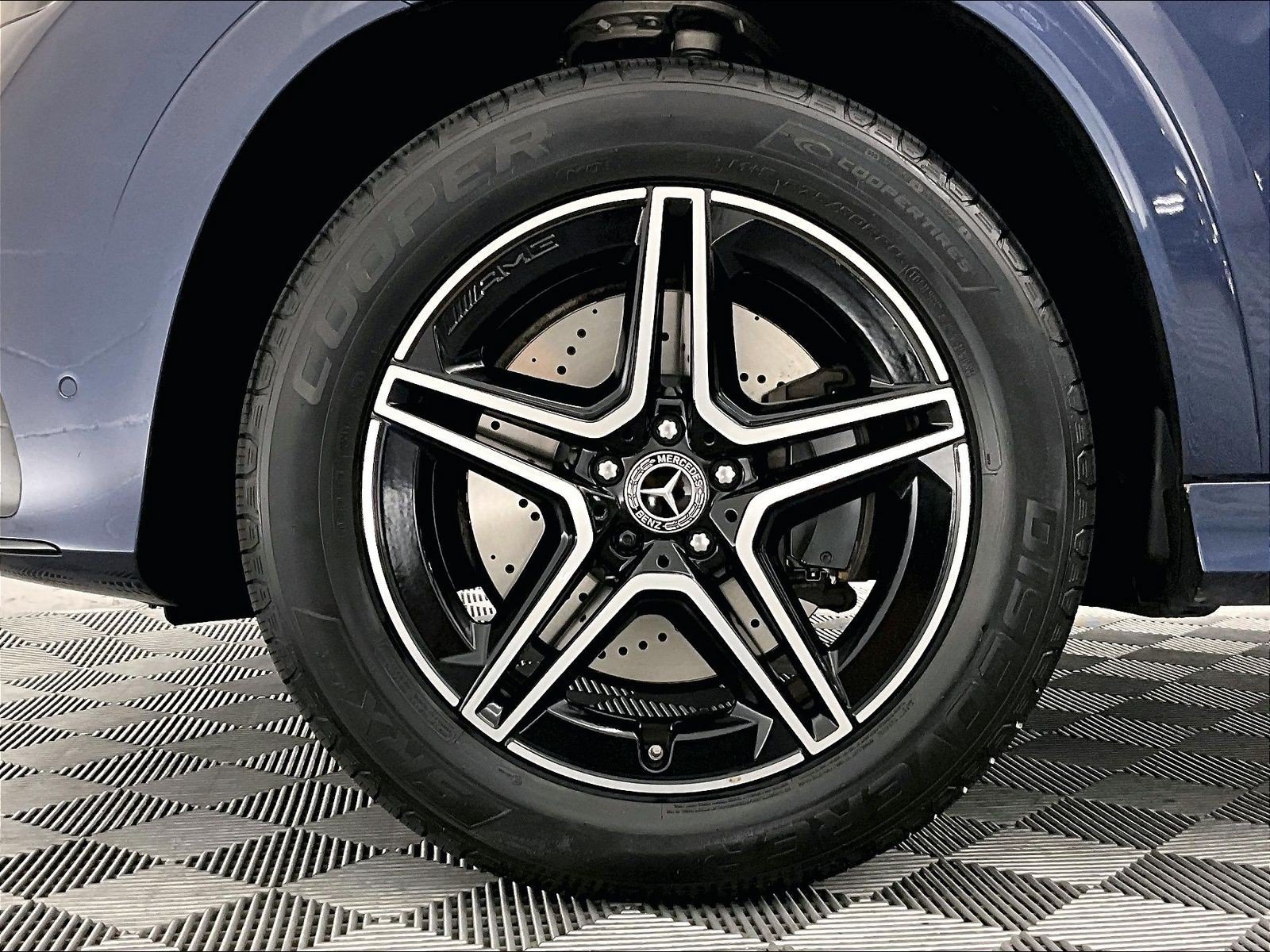 Certified 2024 Mercedes-Benz GLE 350 4MATIC image 8